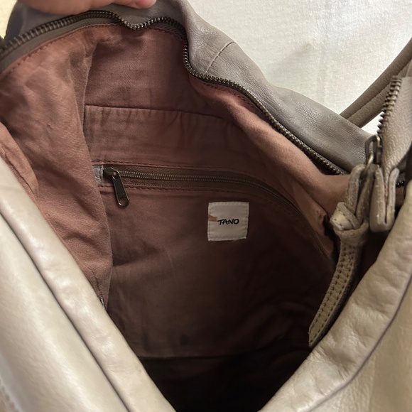 Tano Leather Crossbody Hobo Bag Taupe Gray | Slouchy Shoulder Purse - Picture 5 of 14